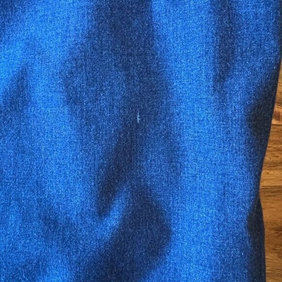 Old Navy Slim Fit Oxford Shirt - Picture 5 of 5